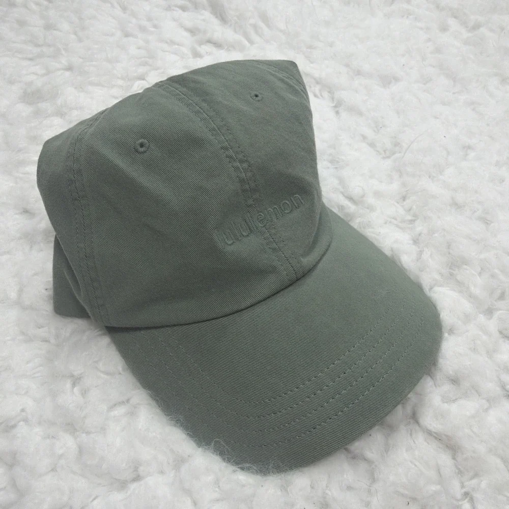 Lululemon Classic Ball Cap Strap Back Women's L / XL Rare Eucalyptus Color!! New